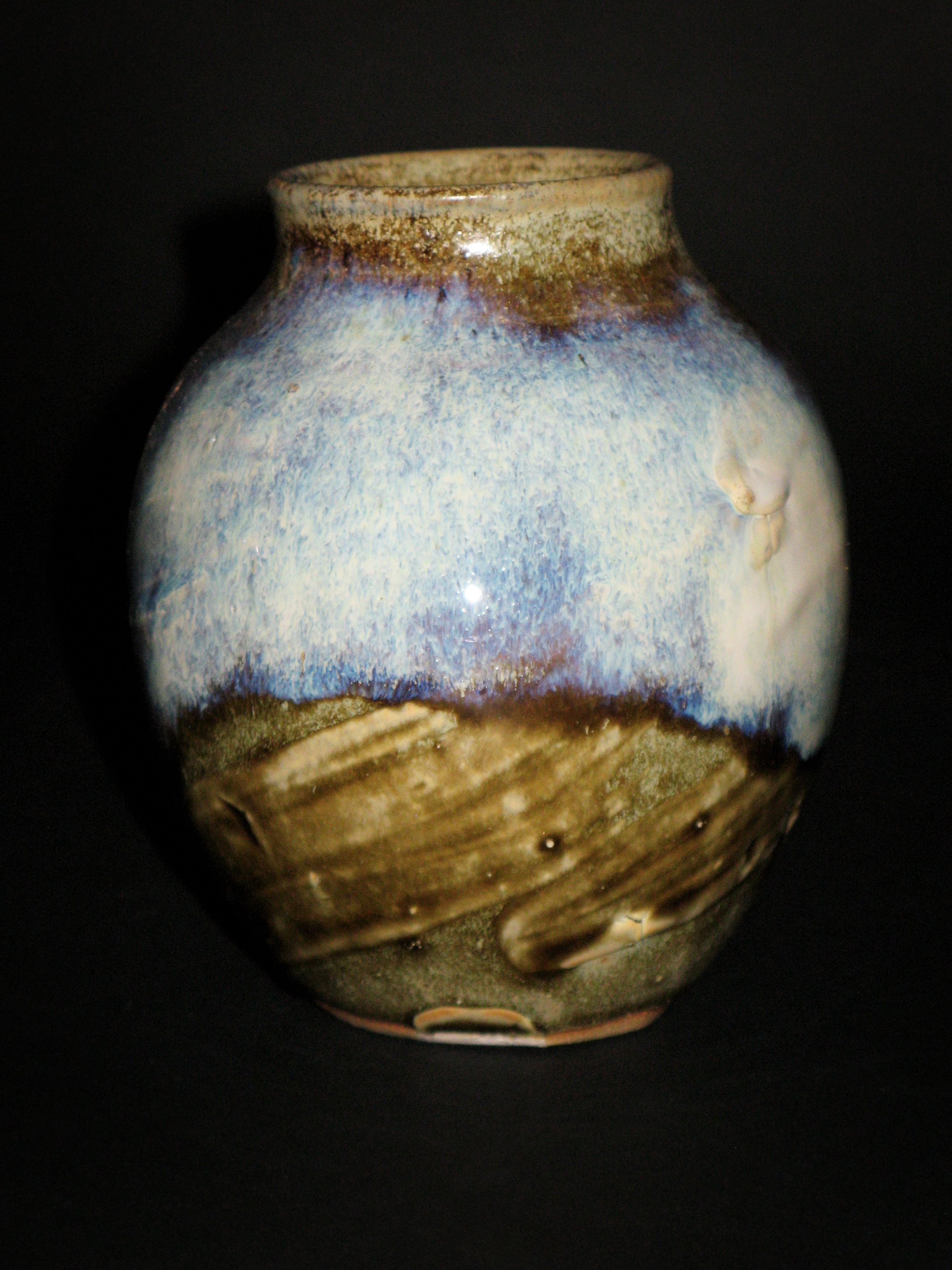 Ovelia Transtoto - 'Small glazed pot' #1