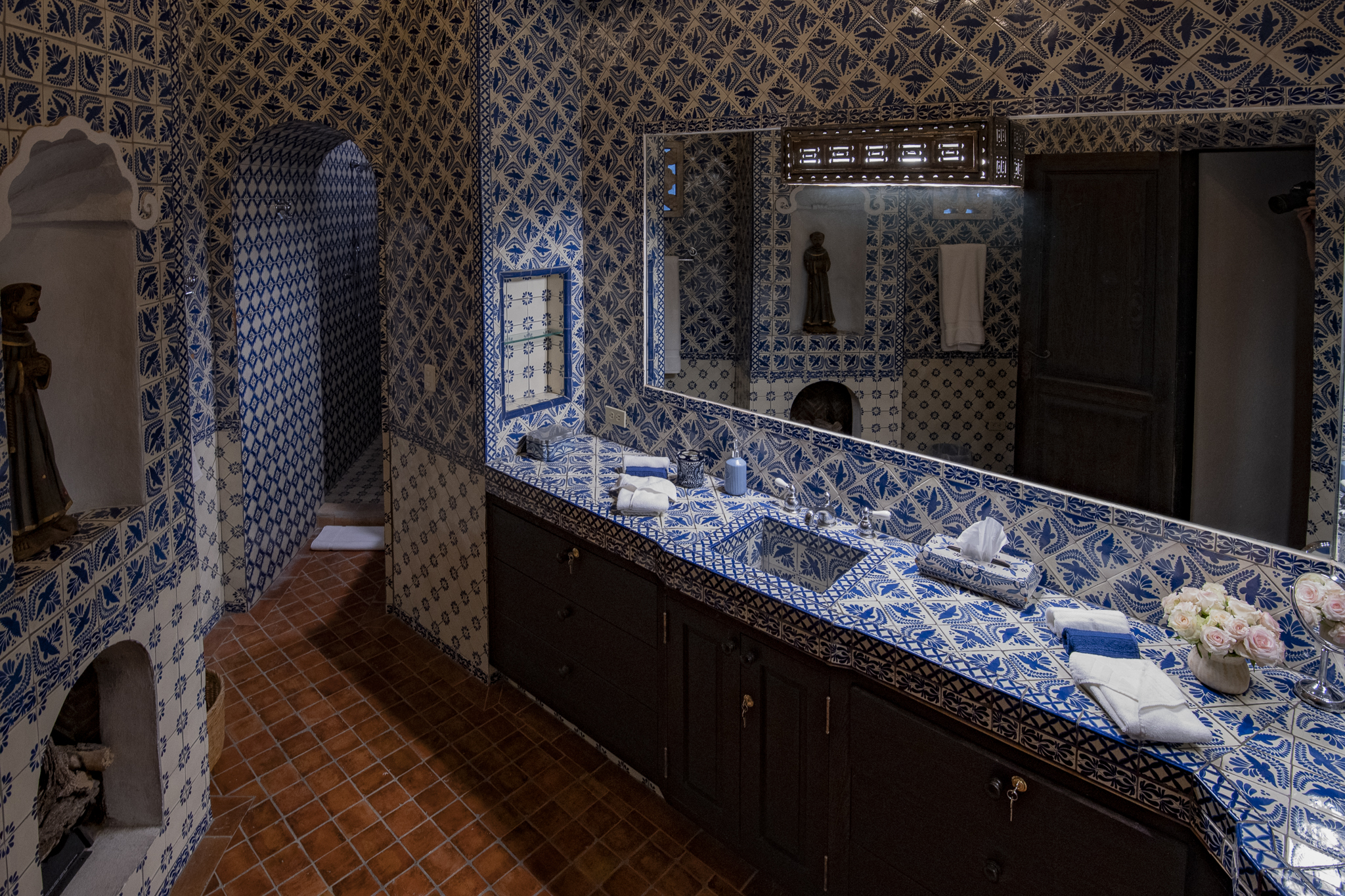 Villa Blue Bathroom