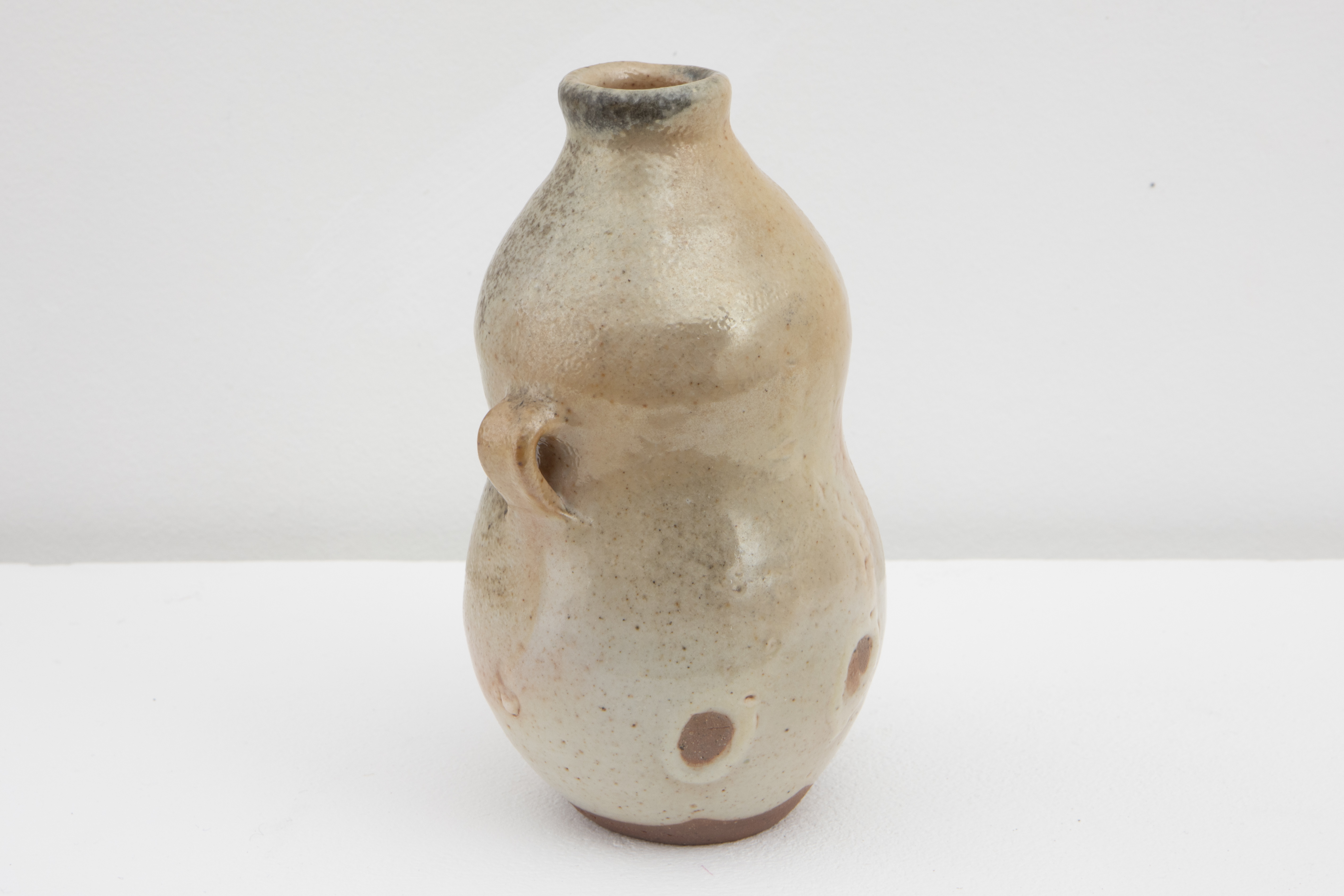 Lily Pearmain, Medium Vase, sculpture, 2022
